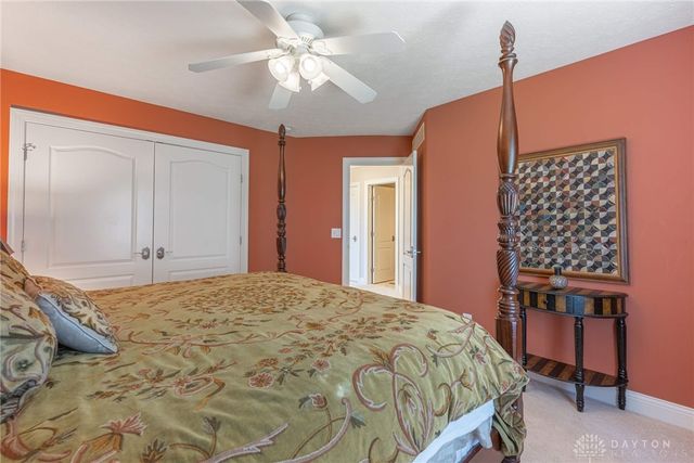 9542 Paragon Mills Lane, Washington Twp, OH 45458