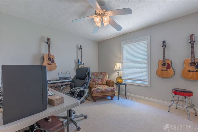 9542 Paragon Mills Lane, Washington Twp, OH 45458