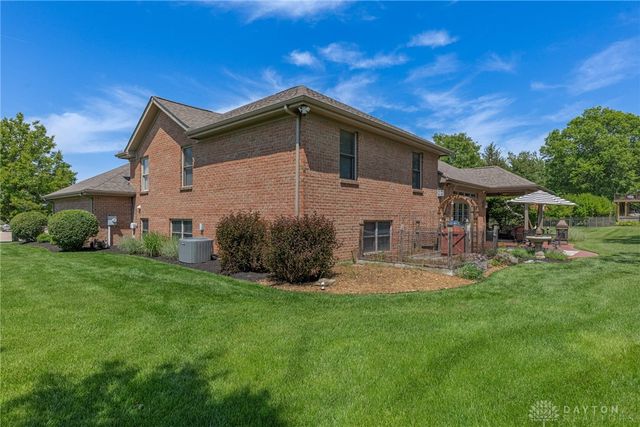 9542 Paragon Mills Lane, Washington Twp, OH 45458