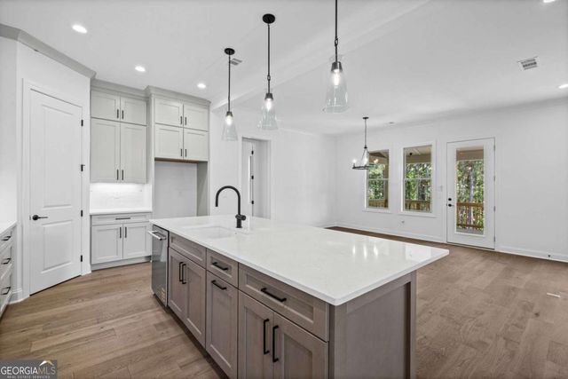 708 Woodlake Court, Canton, GA 30114