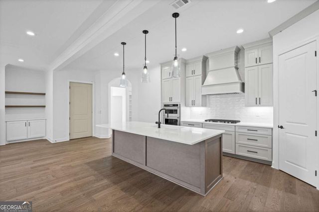 708 Woodlake Court, Canton, GA 30114