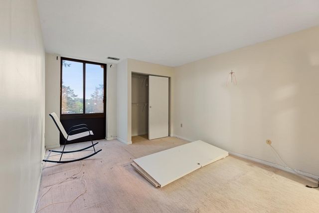 1008 Paradise Road 2J, Swampscott, MA 01907