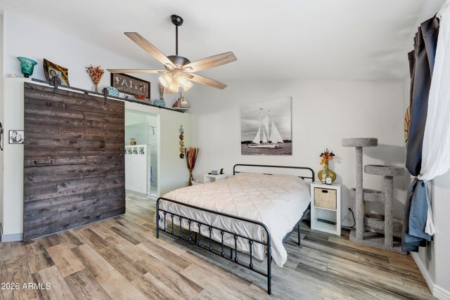 1091 S CROSSROADS Drive, Gilbert, AZ 85296