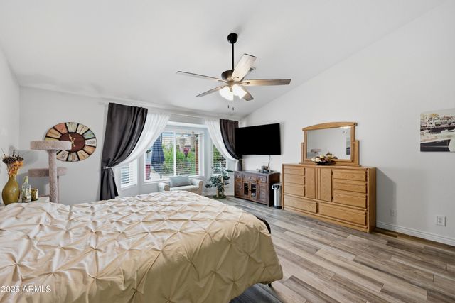 1091 S CROSSROADS Drive, Gilbert, AZ 85296