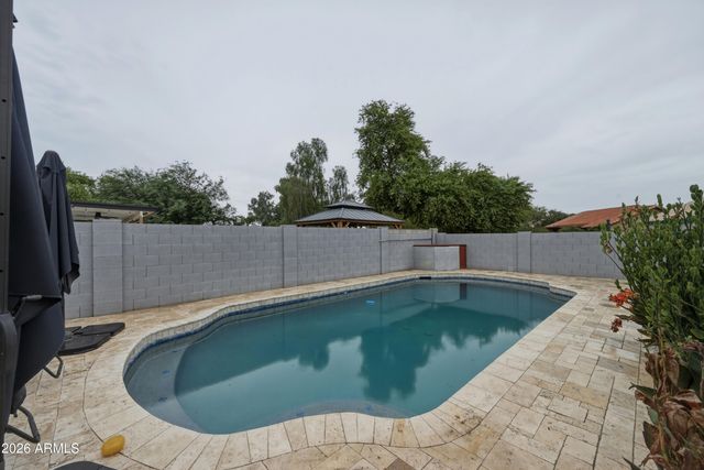 1091 S CROSSROADS Drive, Gilbert, AZ 85296