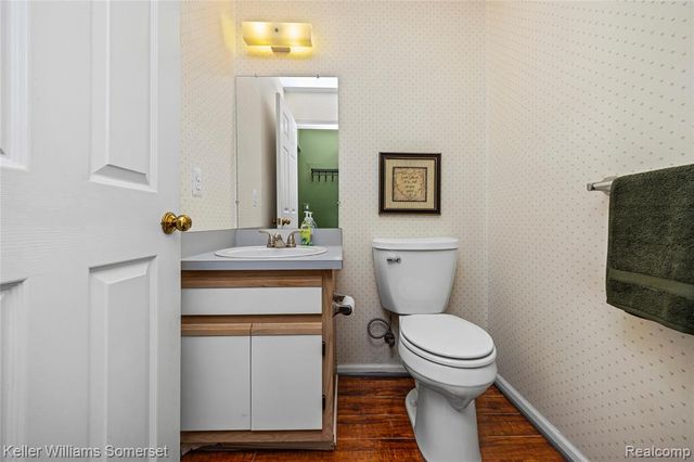 16999 Barbarosa Lane, Clinton Township, MI 48038