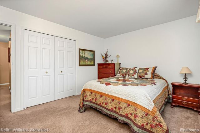 16999 Barbarosa Lane, Clinton Township, MI 48038