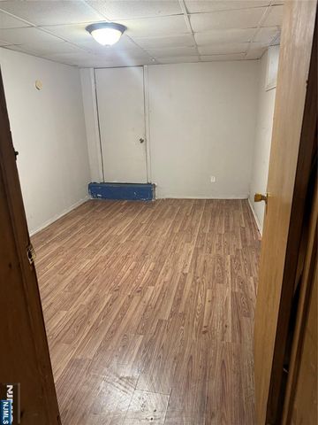 21 Summer Street, Lodi, NJ 07644