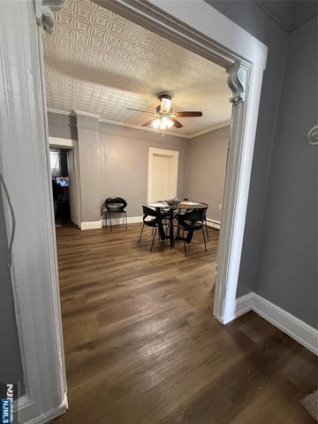 21 Summer Street, Lodi, NJ 07644