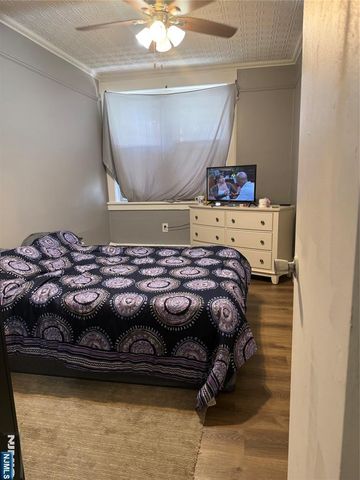 21 Summer Street, Lodi, NJ 07644