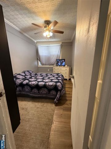 21 Summer Street, Lodi, NJ 07644