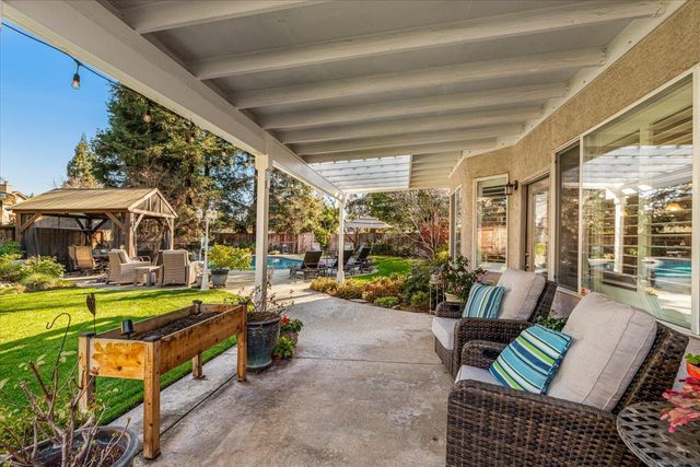 1738 Heirloom Ct, Modesto, CA 95357