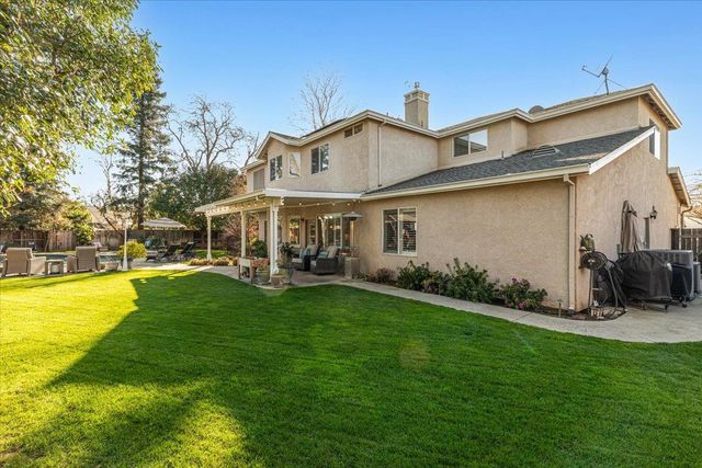 1738 Heirloom Ct, Modesto, CA 95357