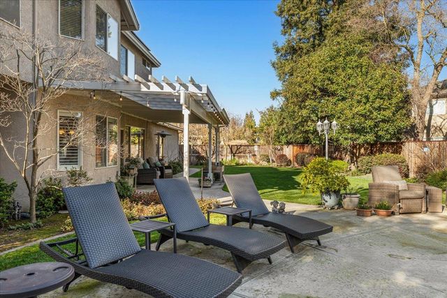 1738 Heirloom Ct, Modesto, CA 95357