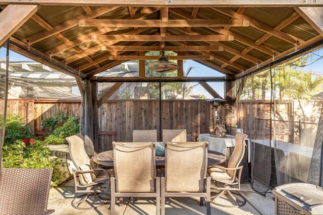 1738 Heirloom Ct, Modesto, CA 95357