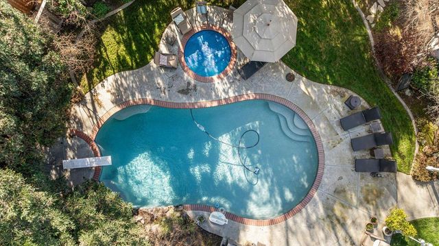 1738 Heirloom Ct, Modesto, CA 95357