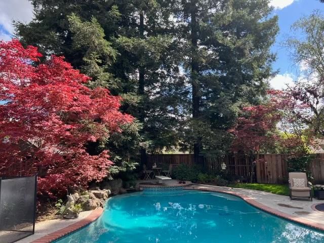 1738 Heirloom Ct, Modesto, CA 95357