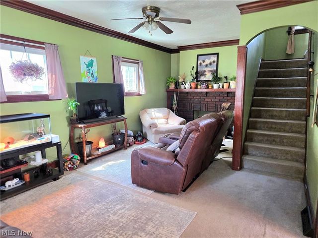 4414 Henritze Avenue, Cleveland, OH 44114