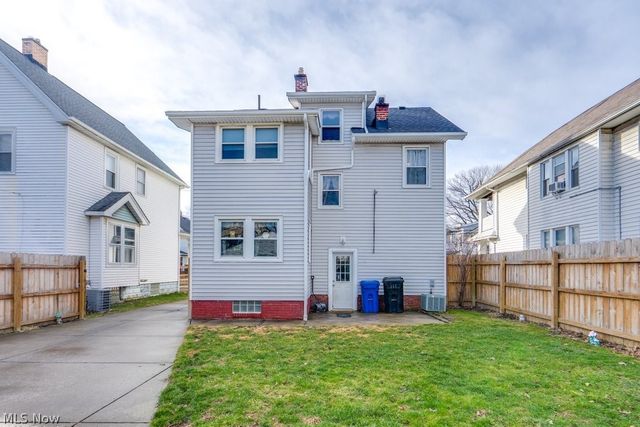 4414 Henritze Avenue, Cleveland, OH 44114