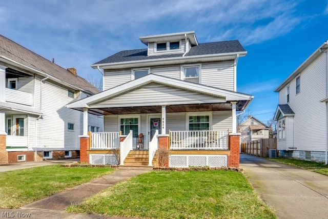 4414 Henritze Avenue, Cleveland, OH 44114