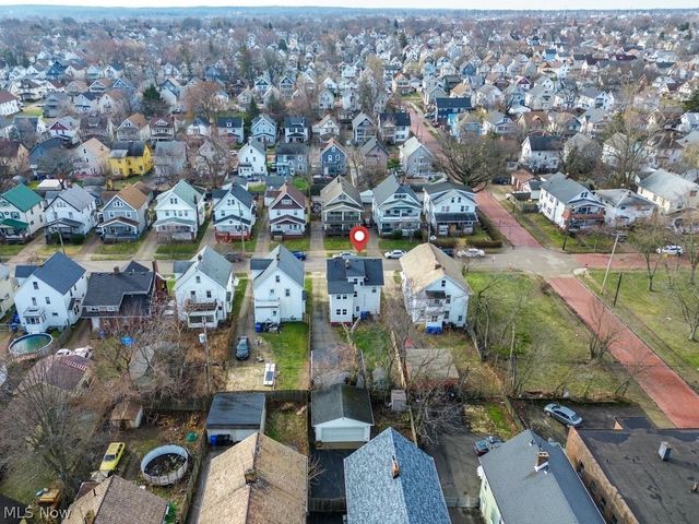 4414 Henritze Avenue, Cleveland, OH 44114