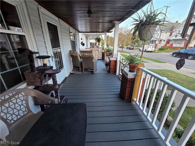 4414 Henritze Avenue, Cleveland, OH 44114