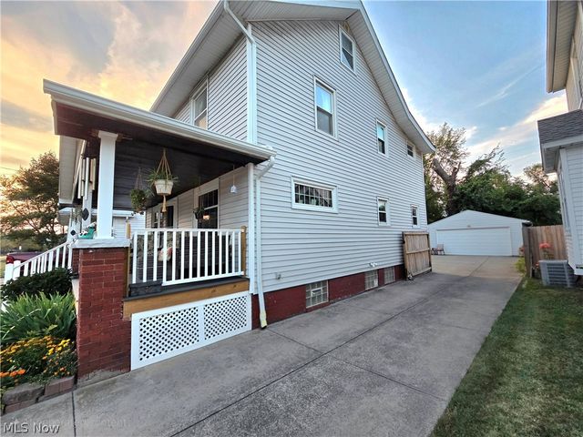 4414 Henritze Avenue, Cleveland, OH 44114