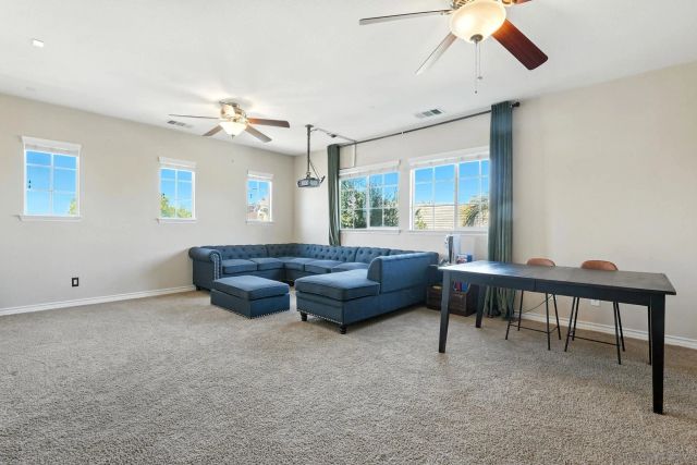 38200 Camarada Ln, Murrieta, CA 92563