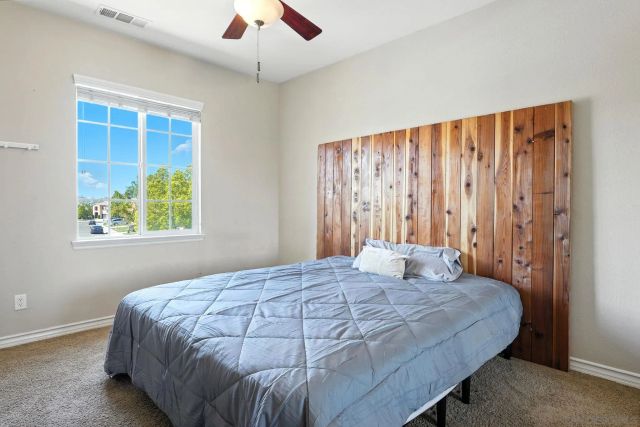 38200 Camarada Ln, Murrieta, CA 92563