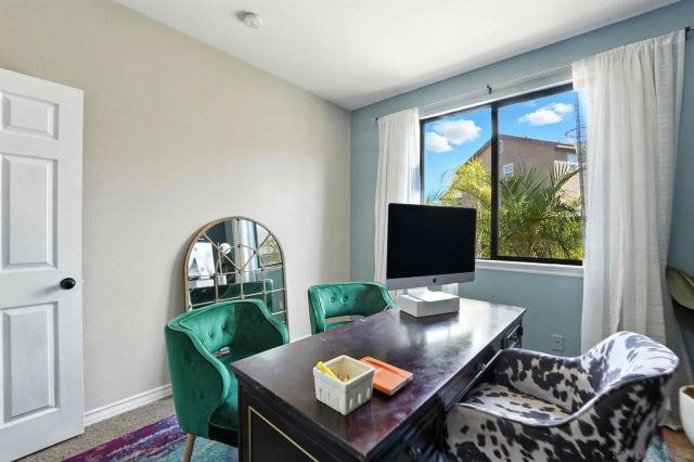 38200 Camarada Ln, Murrieta, CA 92563