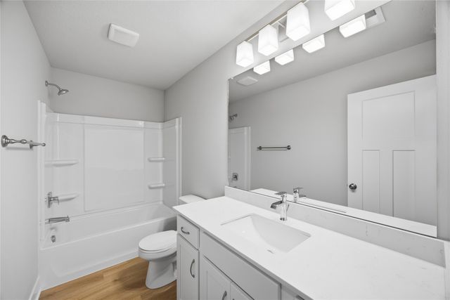 4232 NE Timber Lane, Ankeny, IA 50021