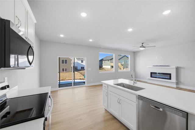 4232 NE Timber Lane, Ankeny, IA 50021