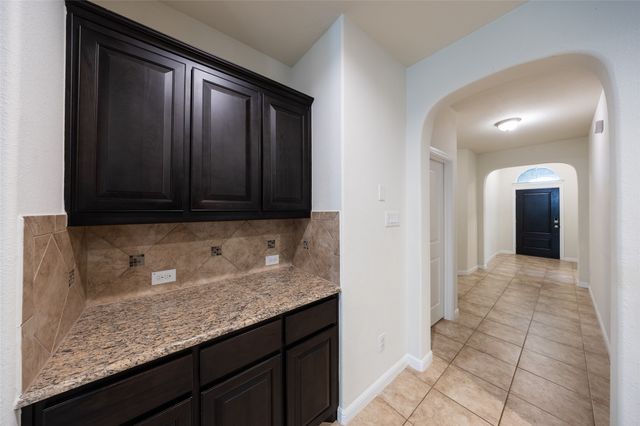 2409 Indian Head Drive, Fort Worth, TX 76177