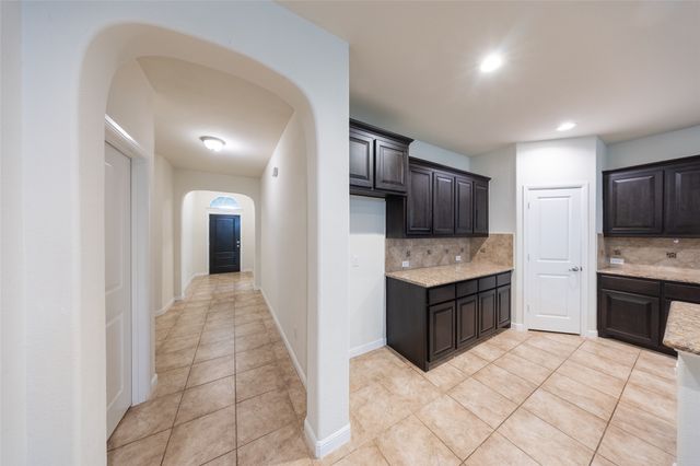 2409 Indian Head Drive, Fort Worth, TX 76177