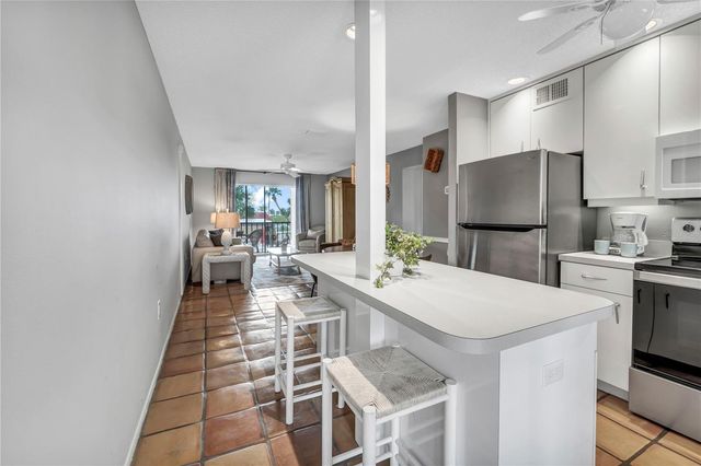 915 BEACH ROAD 216, Sarasota, FL 34242