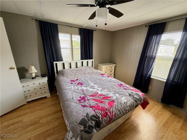 541 Freedom ST, North Fort Myers, FL 33917