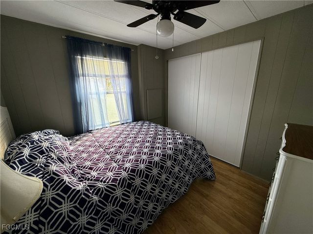 541 Freedom ST, North Fort Myers, FL 33917