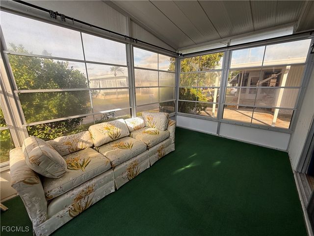 541 Freedom ST, North Fort Myers, FL 33917