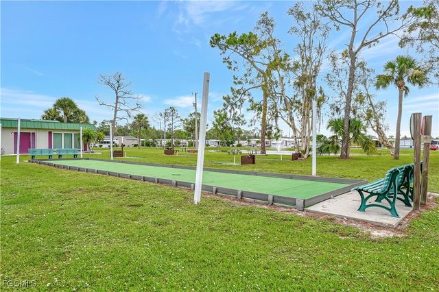 541 Freedom ST, North Fort Myers, FL 33917