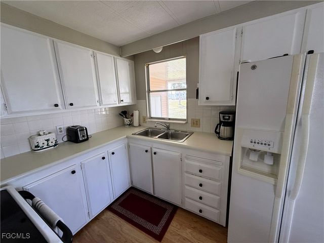 541 Freedom ST, North Fort Myers, FL 33917