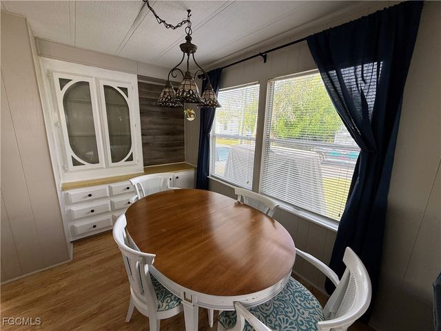 541 Freedom ST, North Fort Myers, FL 33917