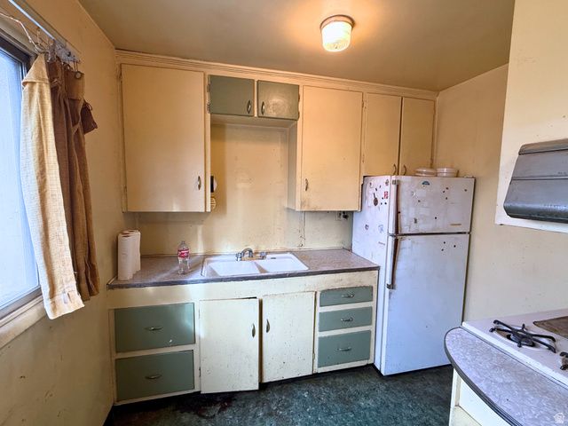 3831 ORCHARD AVE, Ogden, UT 84403