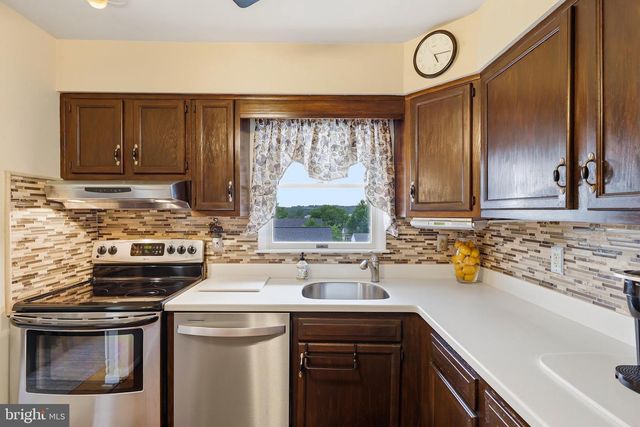 1213 ROXBORO RD, Baltimore, MD 21237