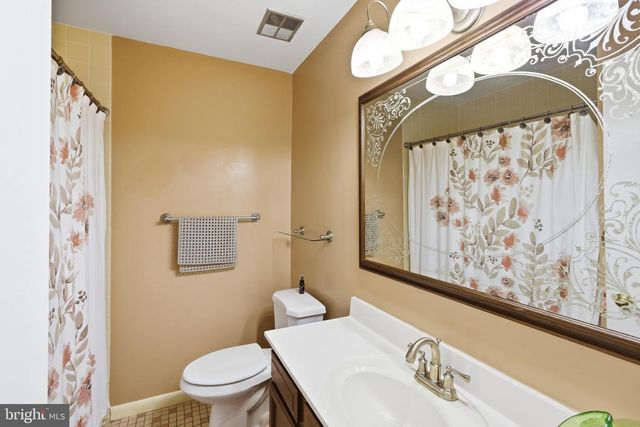 1213 ROXBORO RD, Baltimore, MD 21237