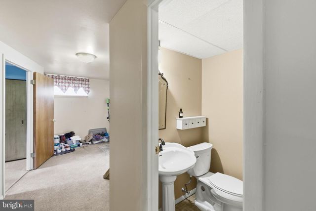 1213 ROXBORO RD, Baltimore, MD 21237