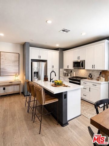 1525 Stratus Drive, Pomona, CA 91768