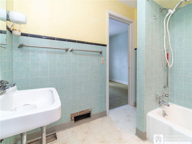 149 Baker Street, Jamestown, NY 14701