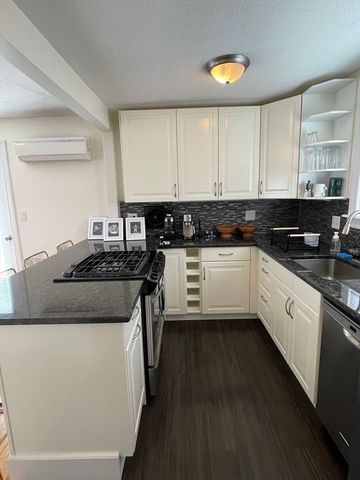 18 Gould St. 2, Wakefield, MA 01880