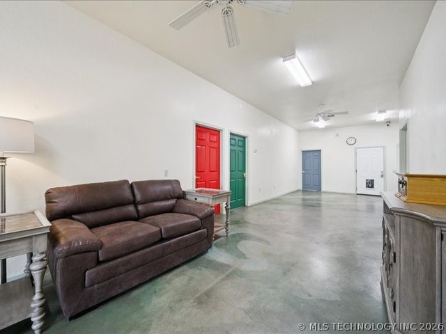4127 New Prue Road, Sand Springs, OK 74063