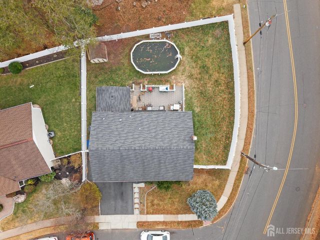 2 Cherbar Court, Colonia, NJ 07067